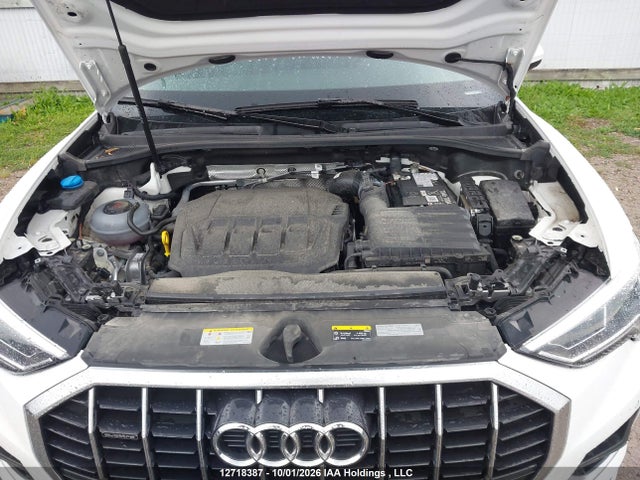 WA1AUCF32S1073633 Audi Q3 Premium 40