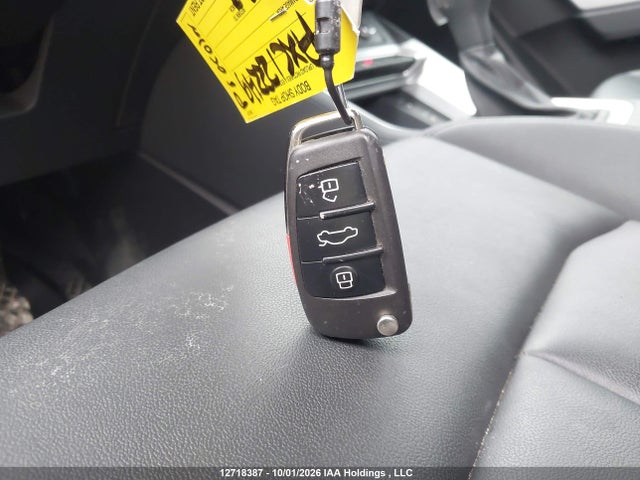 WA1AUCF32S1073633 Audi Q3 Premium 40