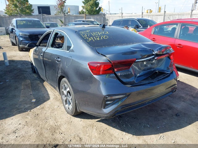 2021 Kia Forte Ex მანქანა იყიდება აუქციონზე, vin: 3KPF54AD6ME391270, აუქციონის ნომერი: 12718402
