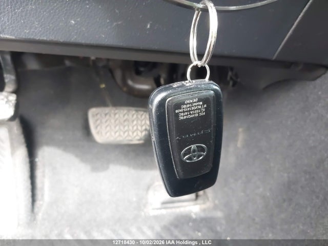4T1B11HK1JU116332 Toyota CAMRY SE