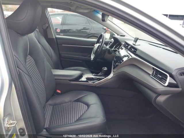 4T1B11HK1JU116332 Toyota CAMRY SE