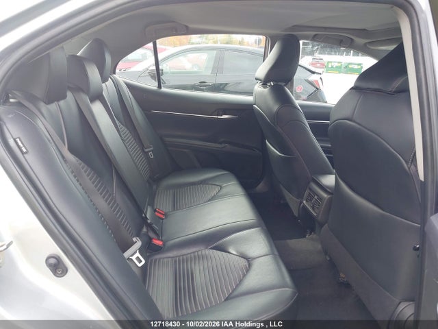 4T1B11HK1JU116332 Toyota CAMRY SE