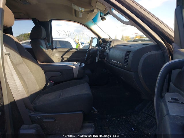 Aukcja sprzedaży 2011 Gmc Sierra K1500 Sle, vin: 1GTR2VE35BZ141047, numer aukcji: 12718467
