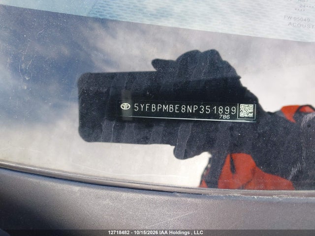 5YFBPMBE8NP351899 Toyota Corolla Le/xle