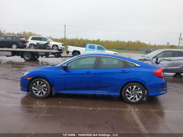 Продажа на аукционе авто 2018 Honda Civic Se, vin: 2HGFC2F6XJH018402, номер лота: 12718494