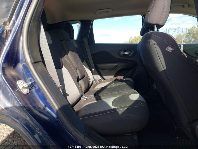 Продажа на аукционе авто 2016 Jeep Cherokee Sport, vin: 1C4PJMAS6GW244889, номер лота: 12718496