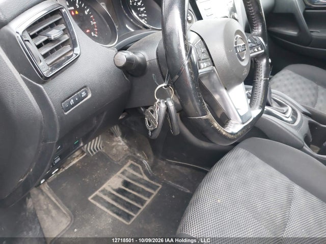 Продажа на аукционе авто 2017 Nissan Qashqai S/sl/sv, vin: JN1BJ1CR3HW104466, номер лота: 12718501