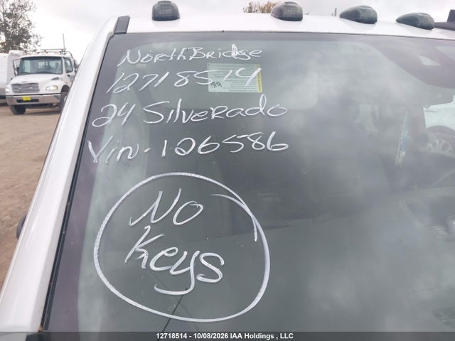Продаж на аукціоні авто 2024 Chevrolet Silverado 1500 Work Truck, vin: 1GCUDAED4RZ126586, номер лоту: 12718514