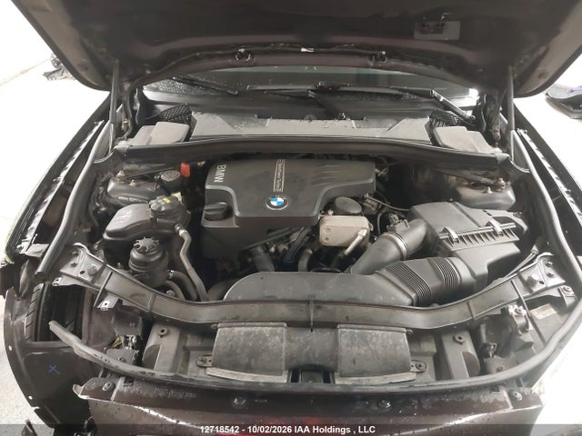 12718542 :رقم المزاد ، WBAVL1C53FVY28238 vin ، 2015 Bmw X1 Xdrive28i مزاد بيع