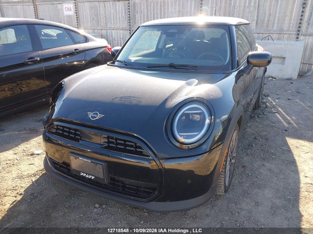 Mini Cooper 2025 WMW13GD06S2W67612 Image 2