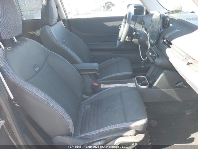 Mini Cooper 2025 WMW13GD06S2W67612 Image 5