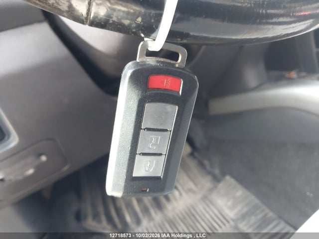 12718573 :رقم المزاد ، JA4JT3AX1DU605338 vin ، 2013 Mitsubishi Outlander Se مزاد بيع