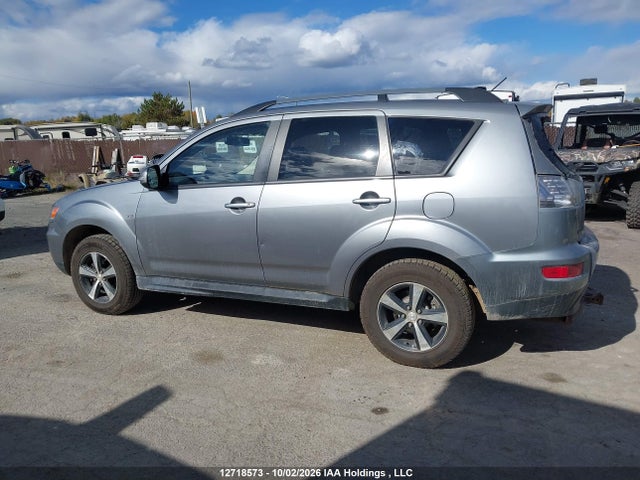 12718573 :رقم المزاد ، JA4JT3AX1DU605338 vin ، 2013 Mitsubishi Outlander Se مزاد بيع