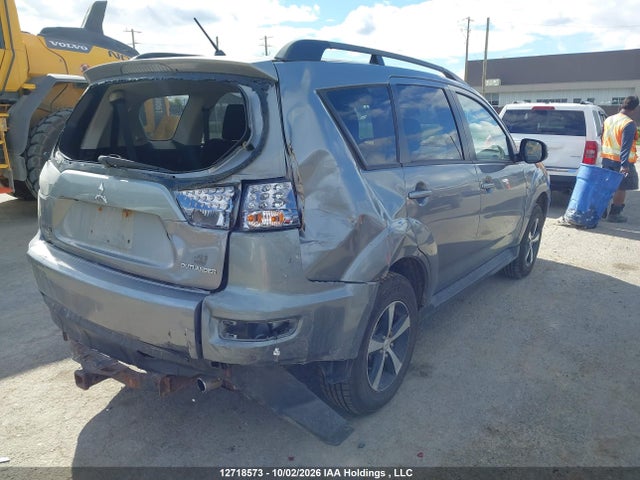 12718573 :رقم المزاد ، JA4JT3AX1DU605338 vin ، 2013 Mitsubishi Outlander Se مزاد بيع