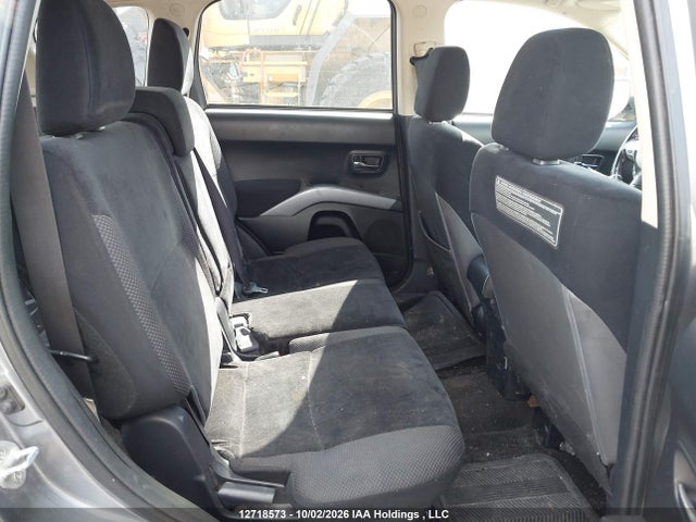 12718573 :رقم المزاد ، JA4JT3AX1DU605338 vin ، 2013 Mitsubishi Outlander Se مزاد بيع
