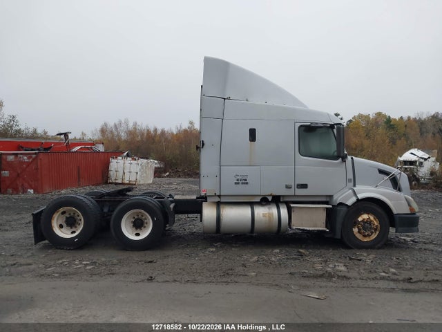 Aukcja sprzedaży 2011 Volvo Vn L, vin: 4V4NC9EH9BN293312, numer aukcji: 12718582