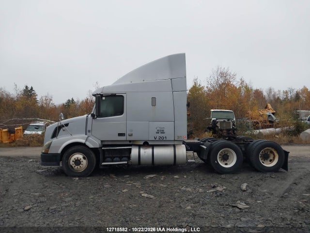 Aukcja sprzedaży 2011 Volvo Vn L, vin: 4V4NC9EH9BN293312, numer aukcji: 12718582
