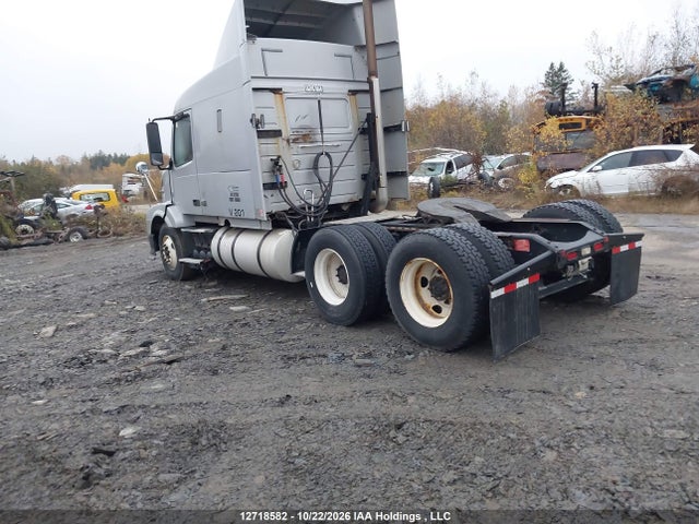 Aukcja sprzedaży 2011 Volvo Vn L, vin: 4V4NC9EH9BN293312, numer aukcji: 12718582