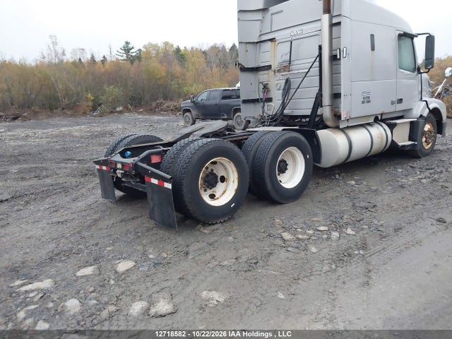 Aukcja sprzedaży 2011 Volvo Vn L, vin: 4V4NC9EH9BN293312, numer aukcji: 12718582