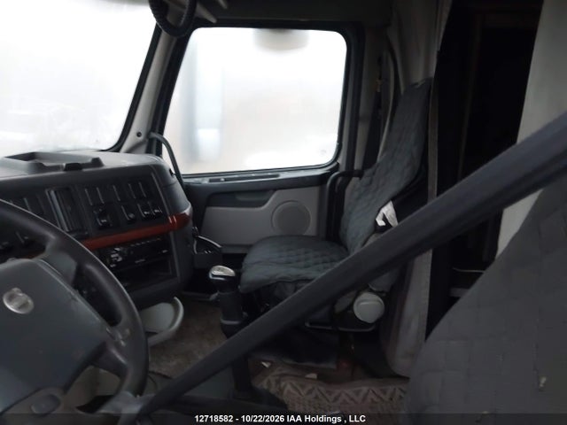 Aukcja sprzedaży 2011 Volvo Vn L, vin: 4V4NC9EH9BN293312, numer aukcji: 12718582