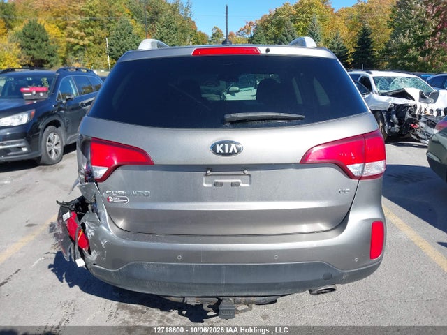 Продаж на аукціоні авто 2015 Kia Sorento Lx V6, vin: 5XYKT4A78FG598084, номер лоту: 12718600