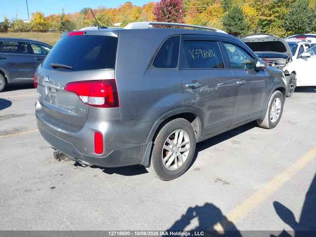 Продаж на аукціоні авто 2015 Kia Sorento Lx V6, vin: 5XYKT4A78FG598084, номер лоту: 12718600