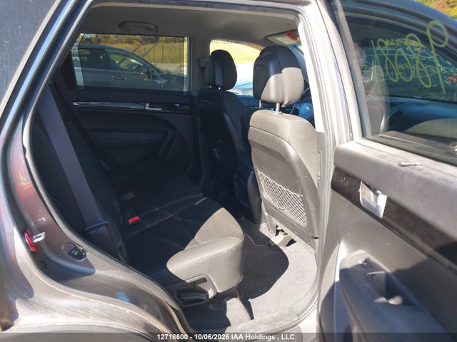 Продаж на аукціоні авто 2015 Kia Sorento Lx V6, vin: 5XYKT4A78FG598084, номер лоту: 12718600