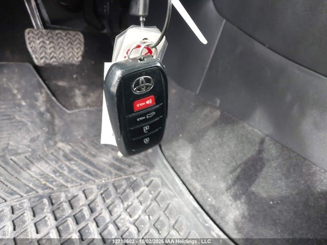 Aukcja sprzedaży 2024 Toyota Corolla Hybrid Le, vin: JTDBCMFE8RJ023592, numer aukcji: 12718602