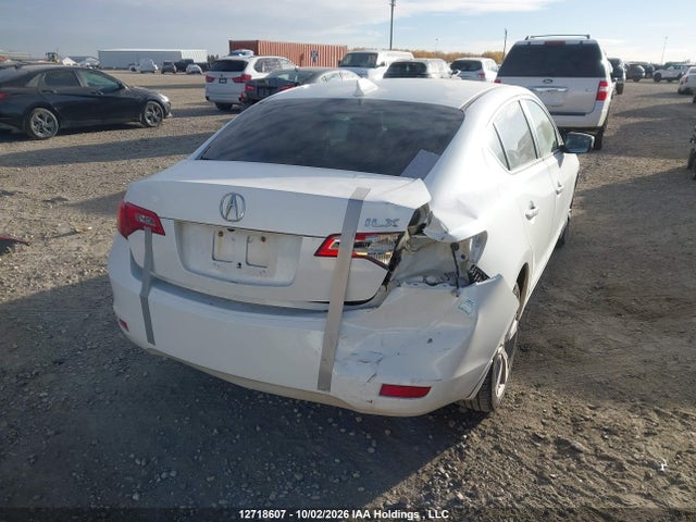 12718607 :رقم المزاد ، 19VDE1F51DE402448 vin ، 2013 Acura Ilx 20 Premium مزاد بيع