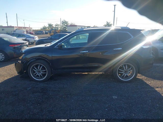 2016 Nissan Rogue S/sl/sv მანქანა იყიდება აუქციონზე, vin: 5N1AT2MV2GC841125, აუქციონის ნომერი: 12718627