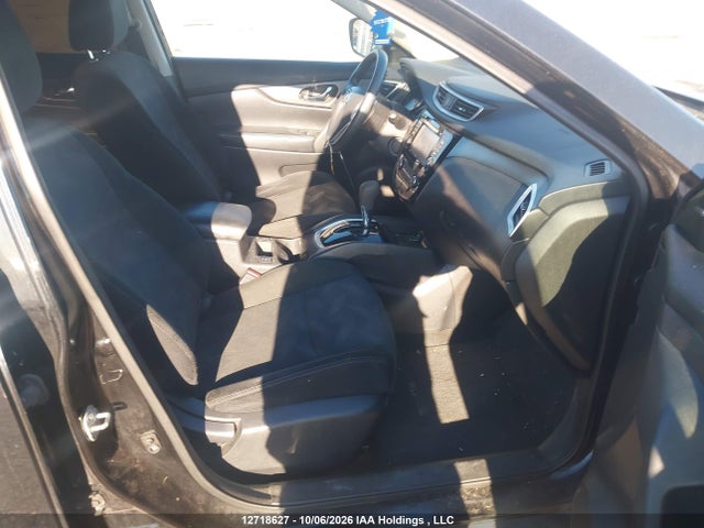 2016 Nissan Rogue S/sl/sv მანქანა იყიდება აუქციონზე, vin: 5N1AT2MV2GC841125, აუქციონის ნომერი: 12718627