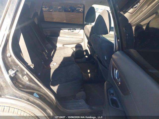 2016 Nissan Rogue S/sl/sv მანქანა იყიდება აუქციონზე, vin: 5N1AT2MV2GC841125, აუქციონის ნომერი: 12718627