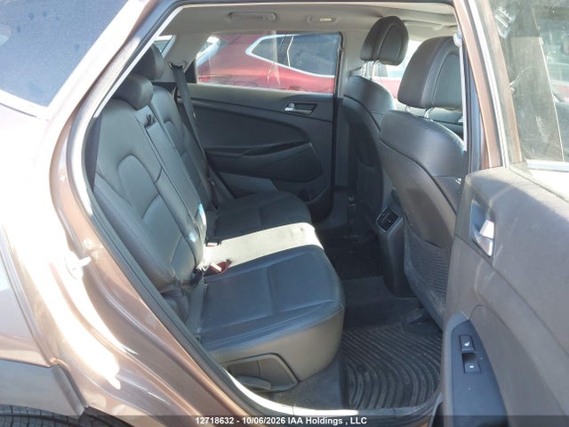 Продажа на аукционе авто 2016 Hyundai Tucson Limited/sport And Eco/se, vin: KM8J3CA43GU235473, номер лота: 12718632