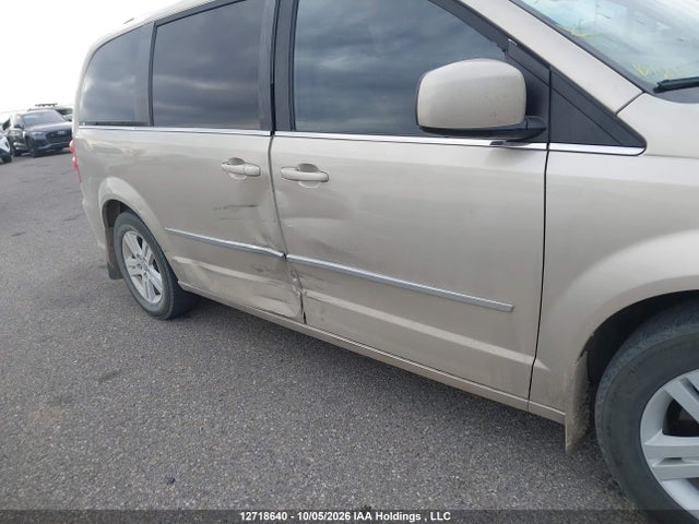 Продаж на аукціоні авто 2015 Dodge Grand Caravan Crew, vin: 2C4RDGDG8FR551383, номер лоту: 12718640
