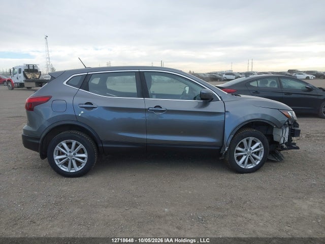 Продаж на аукціоні авто 2017 Nissan Qashqai S/sl/sv, vin: JN1BJ1CR7HW133582, номер лоту: 12718648