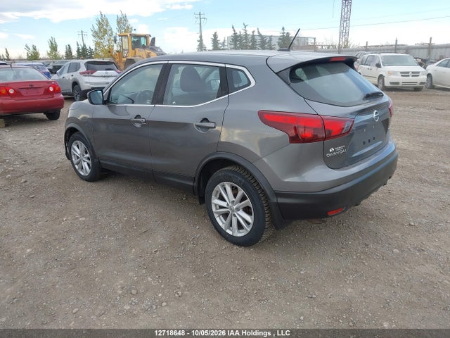 Продаж на аукціоні авто 2017 Nissan Qashqai S/sl/sv, vin: JN1BJ1CR7HW133582, номер лоту: 12718648