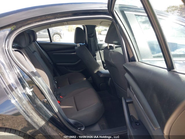 Mazda 3 Preferred 2025 JM1BPACM4S1792546 Image 8