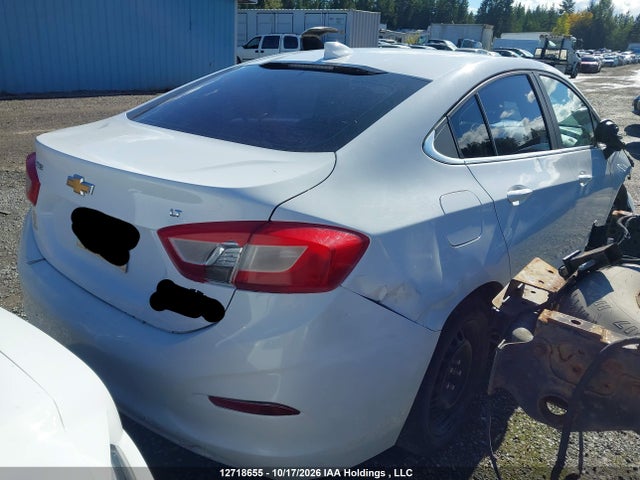 Aukcja sprzedaży 2017 Chevrolet Cruze Lt, vin: 1G1BE5SM2H7241853, numer aukcji: 12718655