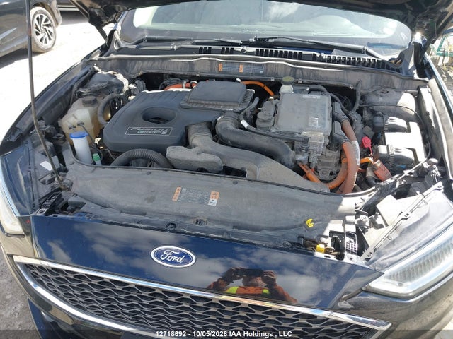Ford Fusion Energi Platinum 2017 3FA6P0SU4HR376627 Image 10