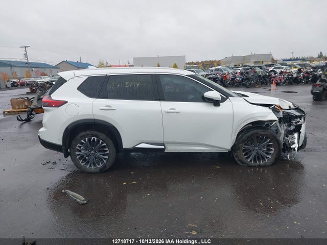 JN8BT3DD5SW471306 Nissan Rogue Platinum