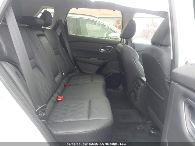 JN8BT3DD5SW471306 Nissan Rogue Platinum