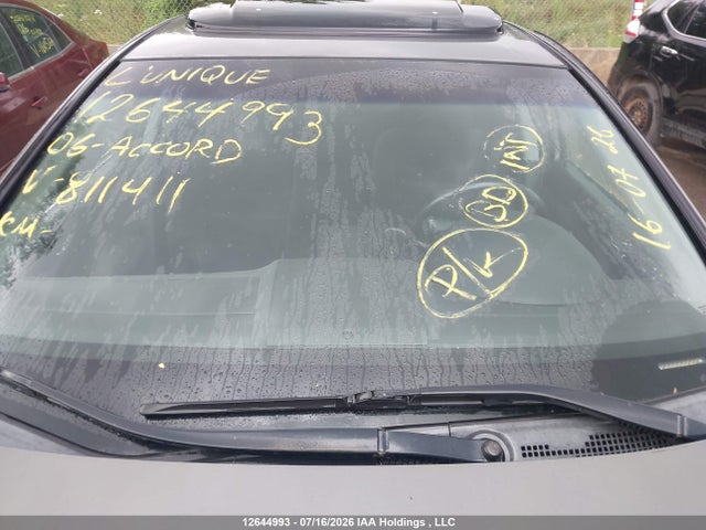 12644993 :رقم المزاد ، 1HGCM56336A811411 vin ، 2006 Honda Accord Se مزاد بيع