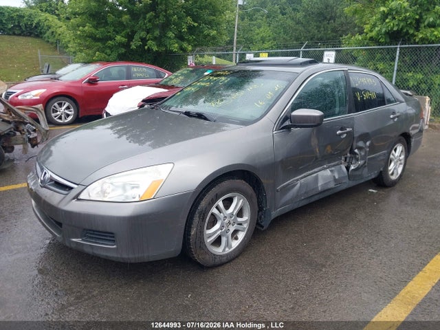 12644993 :رقم المزاد ، 1HGCM56336A811411 vin ، 2006 Honda Accord Se مزاد بيع