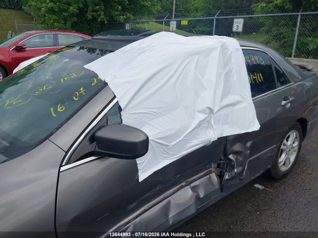 12644993 :رقم المزاد ، 1HGCM56336A811411 vin ، 2006 Honda Accord Se مزاد بيع