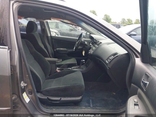 12644993 :رقم المزاد ، 1HGCM56336A811411 vin ، 2006 Honda Accord Se مزاد بيع