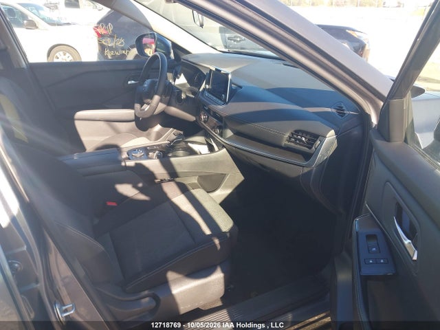 JN8BT3BB7TW092665 Nissan ROGUE SV