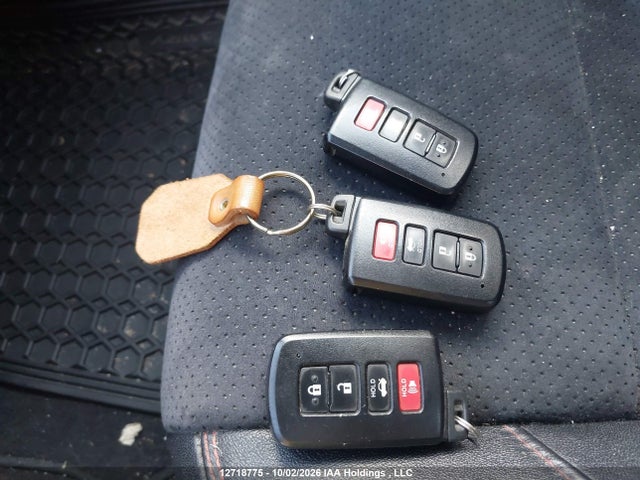 4T1BF1FK1FU954730 Toyota CAMRY XSE