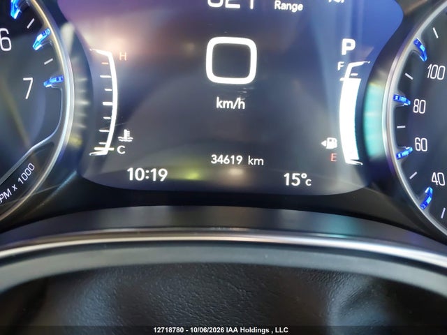 Chrysler Pacifica Limited 2026 2C4RC1GG4TR264047 Image 16