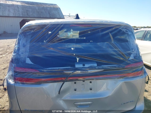 Chrysler Pacifica Limited 2026 2C4RC1GG4TR264047 Image 22