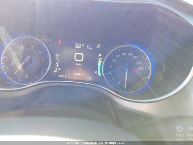 Chrysler Pacifica Limited 2026 2C4RC1GG4TR264047 Image 7